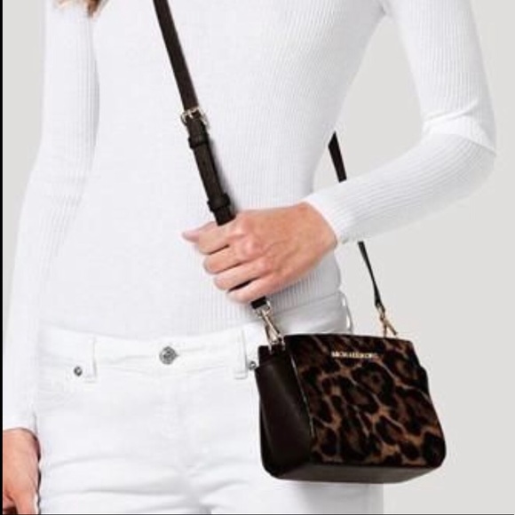 michael kors leopard crossbody bag